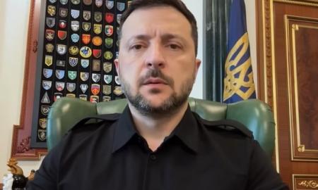 „Sėdžiu priešais komiką.“ Vėl puola Zelenskį