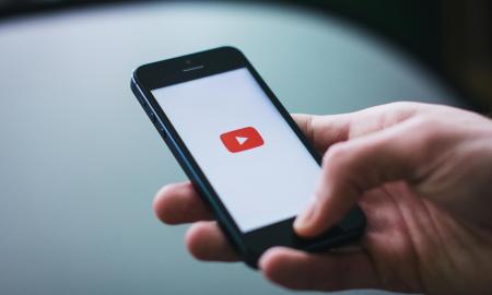 „YouTube“ pradeda kovą. Spręs už kokio tipo turinį kūrėjai gali uždirbti pinigų, o už ką – ne