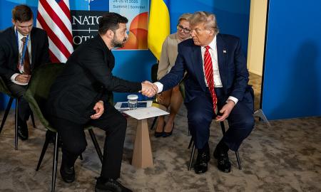 „Galime, jei duosite mums ginklų.“ Trumpas su Zelenskiu aptarė smūgius Maskvai