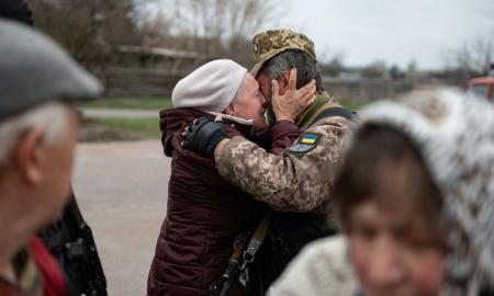 „Imperija mirė. Ukrainos vėliava Kryme“ (Video)