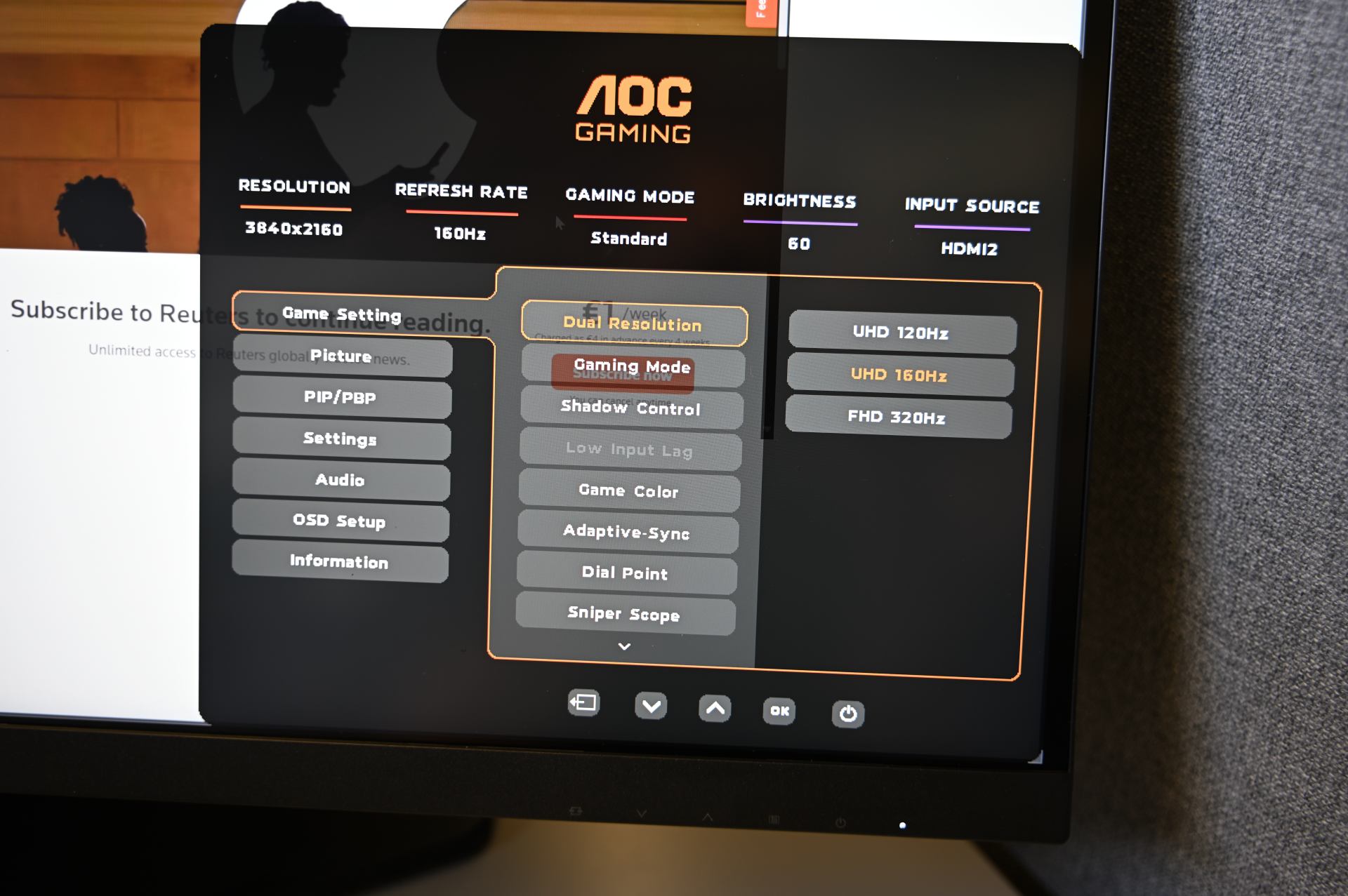 AOC U27G4R monitorius
