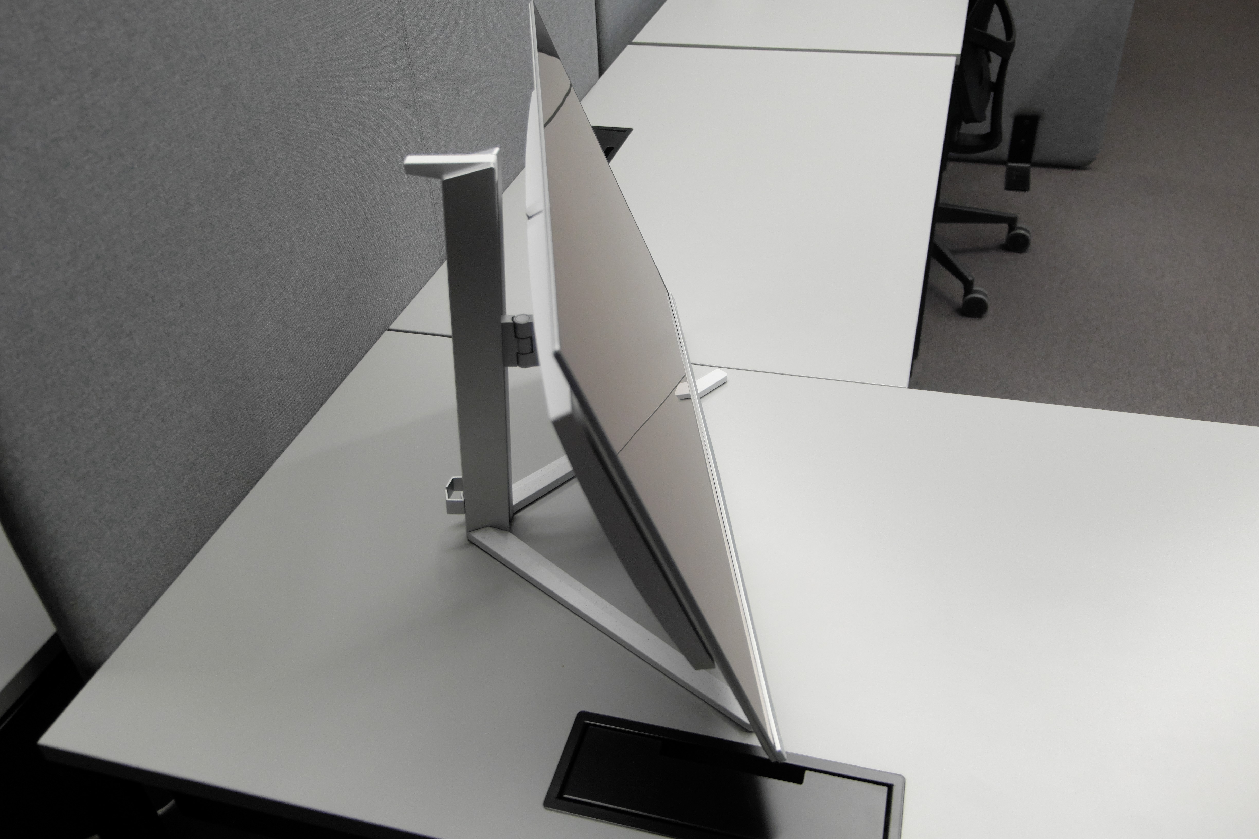 Philips EVNIA 32M2N8900 monitorius