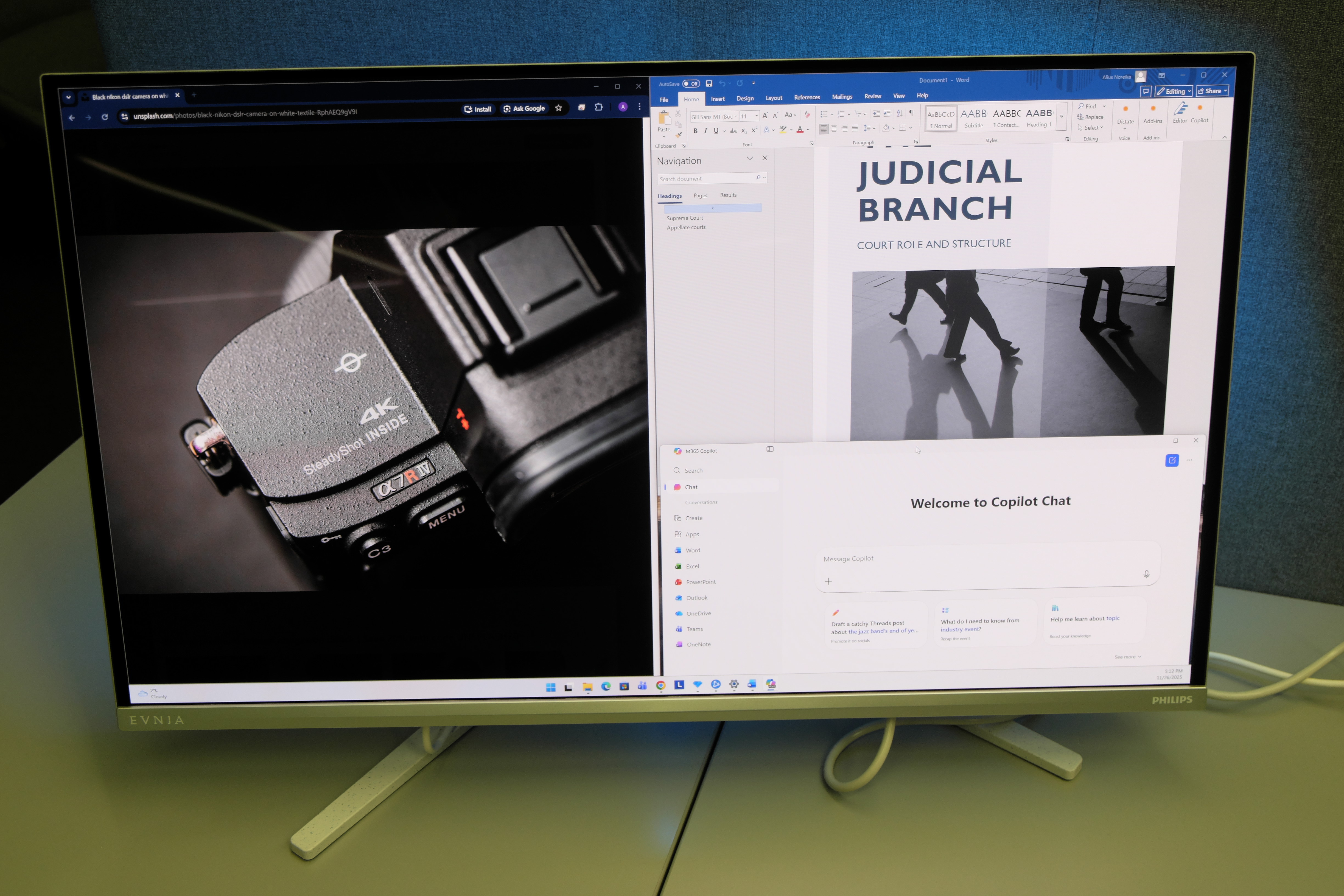 Philips EVNIA 32M2N8900 monitorius