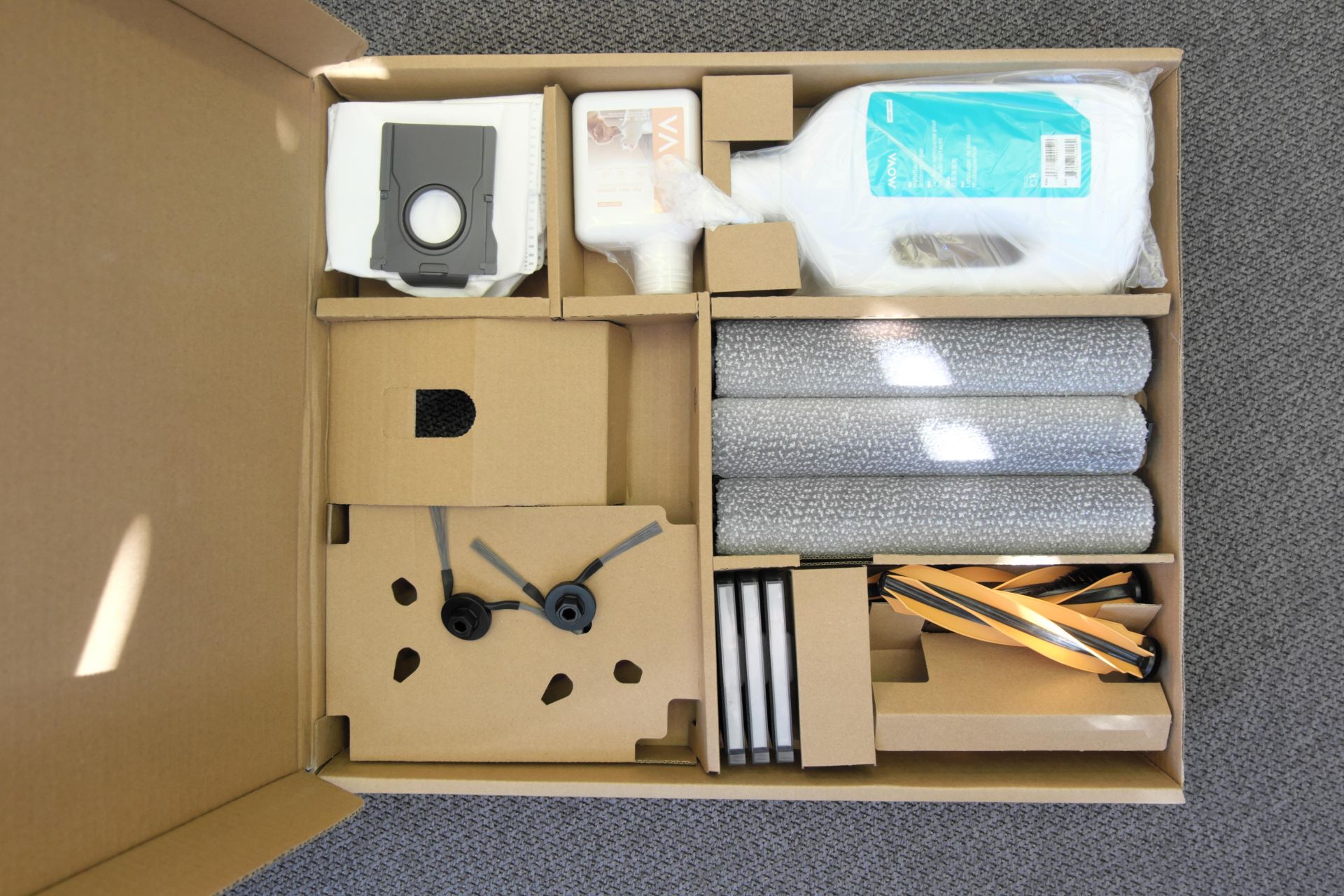 MOVA Z60 Ultra Roller Complete dulkių siurblys robotas