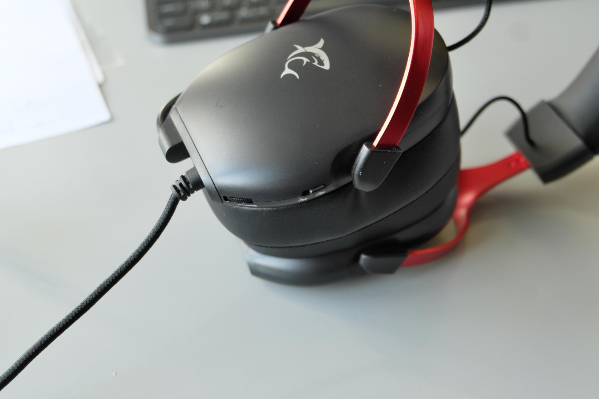 Kompiuterio ausinės White Shark FOX