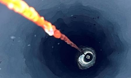 500 metrų gylio gręžinyje po Antarktidos ledu – mokslininkus pribloškęs objektas: nieko panašaus iki šiol nebuvo regėję (Foto, Video)