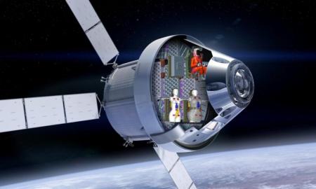 NASA į Mėnulį išsiunčia dvi dirbtines moteris: jos atliks ypatingą misiją (Foto)