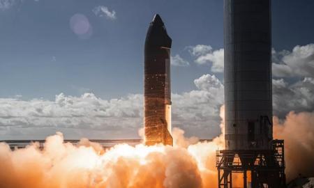 Mėnulis beveik pasiekiamas ranka: Elonas Muskas skelbia, kada erdvėlaivis „Starship“ atliks pirmąjį orbitinį skrydį