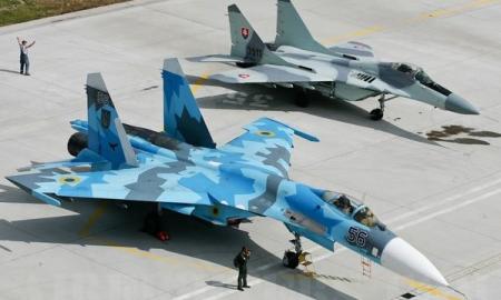 Kaip Afrikos danguje tarpusavyje susikovė du sovietiniai naikintuvai – „Su-27“ prieš „MiG-29“: vienas iš jų tiesiog dominavo (Foto, Video)