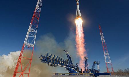 Rusijos žurnalistas „Roscosmos“ sumalė į miltus: „kosmoso agentūra pūva iš vidaus“