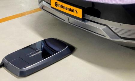 „Continental“ kuria technologiją, kurios laukia daugelis: leis elektromobilį įkrauti belaidžiu būdu - jau numatyta masinės gamybos pradžia (Foto)