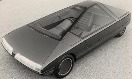 „Citroën Karin“ – tarsi iš ateities atkeliavęs automobilis, atrodęs kaip piramidinis erdvėlaivis ant ratų: turėjo tokių dalykų, kurie ir šiandien nustebintų (Foto, Video)