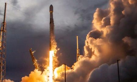 Elon Musk: SpaceX raketos naudos kurą iš atmosferos CO₂