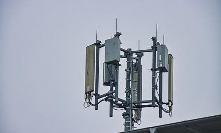 Sąmokslo teorijų rezultatai - nuo 5G tariamai saugantys produktai pasirodė esantys radioaktyvūs