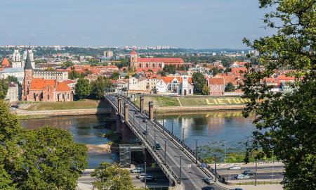 Kaunas tapo Europos kultūros sostine 2022 - bet jis toks ne vienintelis: kokie dar du miestai šiemet gavo šį titulą? Vienas jų turi ypatingą laikrodį (Foto, Video)