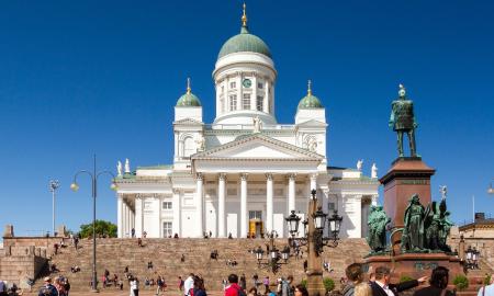 Paskelbtos 2022 m. laimingiausios pasaulio šalys – 5 metus iš eilės lyderės pozicijos neužleidžia ta pati valstybė: o kurioje vietoje Lietuva? (TOP 20 sąrašas)