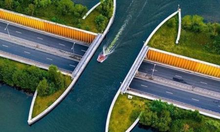Nyderlandų inžinerinis stebuklas – Veluwemeero akvedukas: unikalus vandens tiltas nepalieka abejingų (Video)