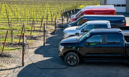 „Ford“ vadovas - „Jau dabar varžytumėmės su „Tesla“, jei gamintume daugiau elektromobilių“