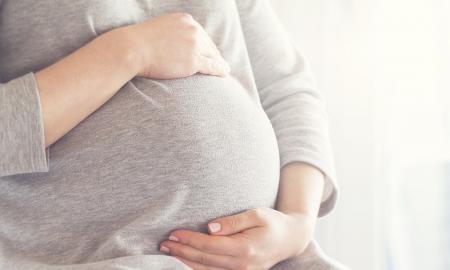 Nėščia ir nevakcinuota: kodėl tai yra rizikingas derinys COVID-19 akivaizdoje?