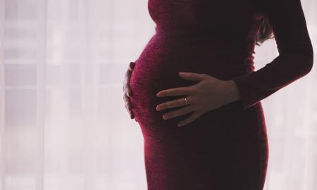 Ar skiepai nuo COVID-19 turi įtakos vaisingumui? O pats koronavirusas? Tyrimas atskleidė, kaip yra iš tikrųjų