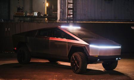 Užsakymų skaičiui augant užtikrintumas dėl „Tesla Cybertruck“ gamybos pradžios nedidėja