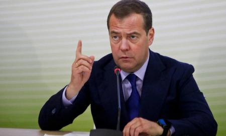 Rusija visai neteko proto, karu grasina dar vienai Europos valstybei: „galime pradėti atvirą ginkluotą konfliktą, apsaugosime 220 000 Rusijos piliečių“
