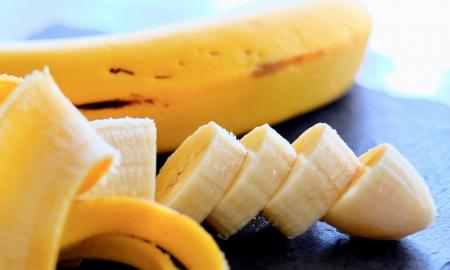Štai kas nutiks, jei valgysite per daug bananų: vienos būklės – nemalonios, kitos – pavojingos