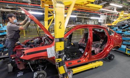 Rosstat konstatavo automobilių pramonės mirtį: Rusijoje automobilių gamyba sumažėjo 97%