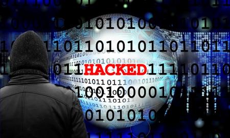 Kibernetinio saugumo ekspertas: vos keli tūkstančiai eurų ir visa Lietuva būtų atjungta nuo interneto