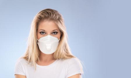 Tyrimas pateikė neįtikėtinas išvadas: kaip veido kaukės paveikė žmogaus patrauklumo suvokimą