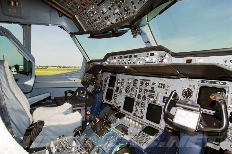 „Airbus A310-304“ pilotų kabina