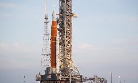 Kodėl NASA taip nori sugrįžti į Mėnulį? Tikrasis tikslas slypi kur kas toliau ir giliau