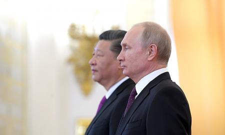 Xi Jinpingas labai nusivylęs Putinu: skelbiama, kas supykdė Kinijos lyderį