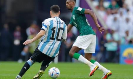 Vyras gali nusigraužti sau nagus – lažybose, kad Argentina FIFA Pasaulio taurėje įveiks Saudo Arabiją, prarado kosminę sumą
