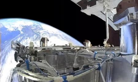 Stebinanti „SpaceX“ naujiena – motyvai yra kur kas niūresni nei taikus Mėnulio ir Marso tyrinėjimas