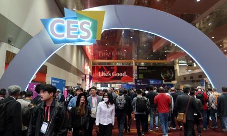 Netikėtos „CES 2023“ technologijų mugės naujienos: šaldytuvas, kuriame žiūrėsite „TikTok“ vaizdo įrašus ir patarimus dalinanti orkaitė (Foto)