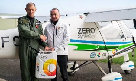 3000 dolerių už litrą, arba 60 000 už kanistrą – pristatyti moderniausi degalai pasaulyje: už ką tokia kaina? (Foto)