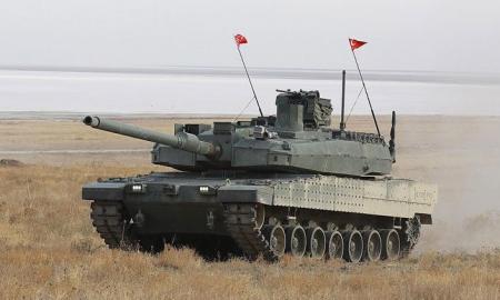 Naujausias Turkijos monstras „Altay“ išrieda į trasą – koks tai žvėris, turintis korėjietišką kilmę? (Video)