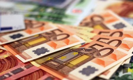 Niekas negali prilygti Norvegijai ir Šveicarijai: skelbiamos ES gyventojų pajamos – galima palyginti su Lietuva (Infografikas)