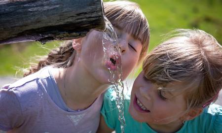 Tyrimas parodė, ką darantys žmonės sensta lėčiau ir gyvena ilgiau: tai lengva ir nieko nekainuoja
