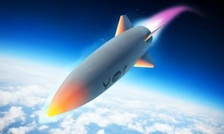 JAV atsakas „Kinžal“: sėkmingai išbandyta hipergarsinė raketa HAWC