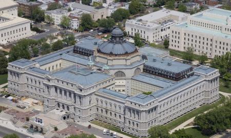 JAV Kongrese siūloma visiškai nutraukti pagalbą Ukrainai: kas vyksta?