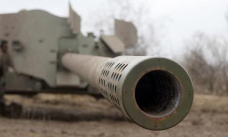 Rusai turi rimtų problemų: NATO ekspertas parodė, ką išdarinėja ukrainiečių tankas (Video)