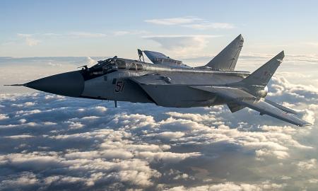 Dėl jų Ukrainoje kaukia sirenos – kuo pavojingi Baltarusijoje bazuojami MiG-31K, ginkluoti Putino „Durklais“? (Video)