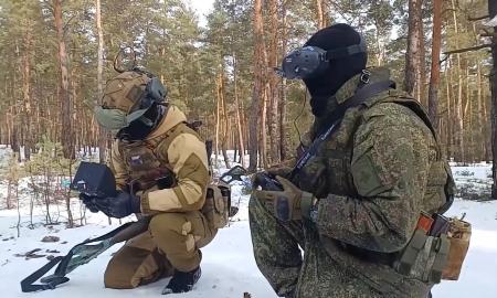 Rusija pirmą kartą panaudojo itin pavojingą ginklą – VR valdomus dronus „Bumerang“ (Video)