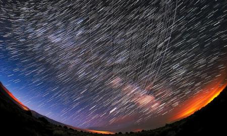 Kinija ruošiasi išjungti ir net numušti „Starlink“ palydovus - kas vyksta?