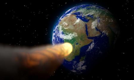 Laukia įspūdingas vakaras danguje: rytoj pro Žemę perpus arčiau nei Mėnulis praskries 40 metrų asteroidas