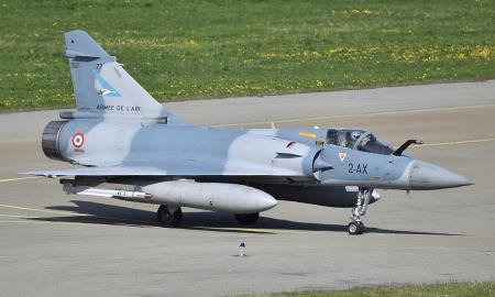 Skelbiamas Prancūzijos atsakymas dėl ketinimų pirkti Ukrainai 40 naikintuvų „Mirage 2000“