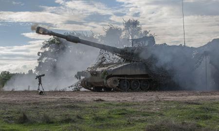 Galinga jėga! Italijoje pajudėjo didžiulis sąstatas, prikimštas M109L 155 mm haubicų (Video)