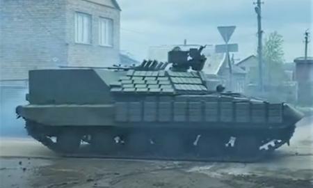 Ukrainiečiai savo tankams šalina pabūklą arba visą bokštelį: kas vyksta? (Video)